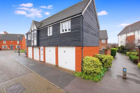 2 bedroom coach house for sale, Bergamot Close, Sittingbourne ME10