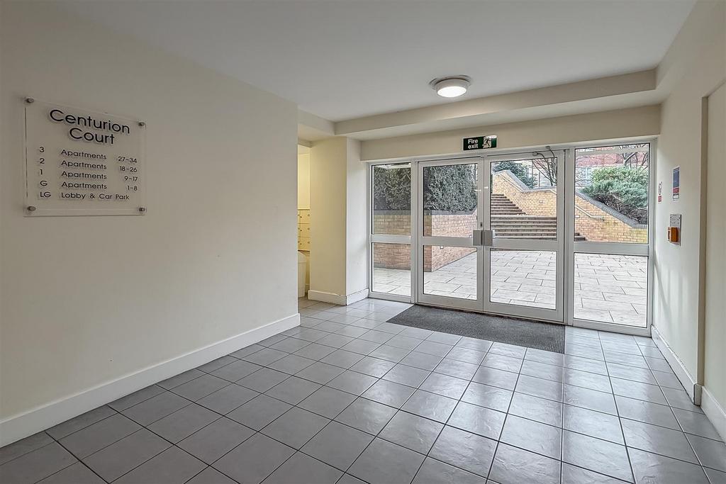 7 Centurion Court-9.jpg