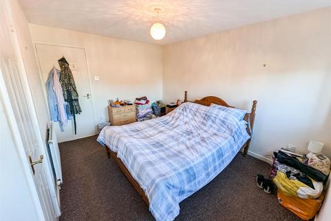 66 Berneshaw Close, Corby, NN18 8EJ