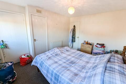 66 Berneshaw Close, Corby, NN18 8EJ