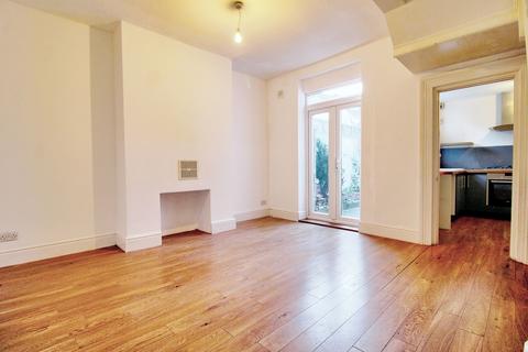 2 bedroom end of terrace house for sale, Brighton Park, Bristol, BS5