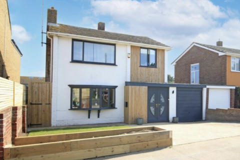 3 bedroom detached house for sale, Epple Road, Birchington CT7