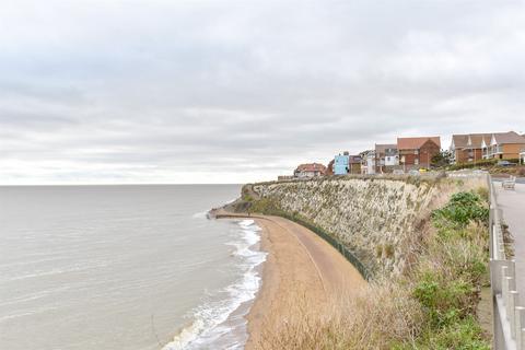 2 bedroom ground floor flat for sale, Eastern Esplanade, Broadstairs, Kent