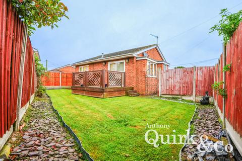 3 bedroom bungalow for sale, Gills Avenue, Canvey Island, SS8