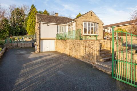 3 bedroom detached bungalow for sale, Norwood Green Hill, Norwood Green HX3