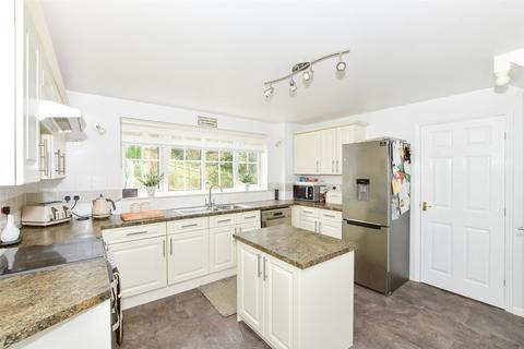 4 bedroom detached house for sale, Welland Close, Crowborough, East Sussex