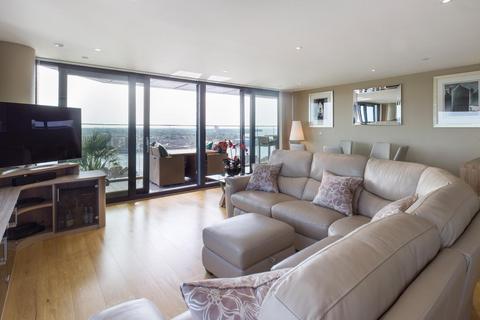 3 bedroom flat for sale, The Moresby Tower, Southampton