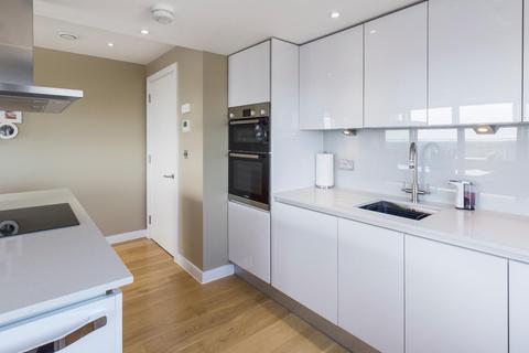 3 bedroom flat for sale, The Moresby Tower, Southampton