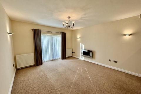 2 bedroom detached bungalow to rent, Braithwaite Edge Road, Keighley, BD22 6RA