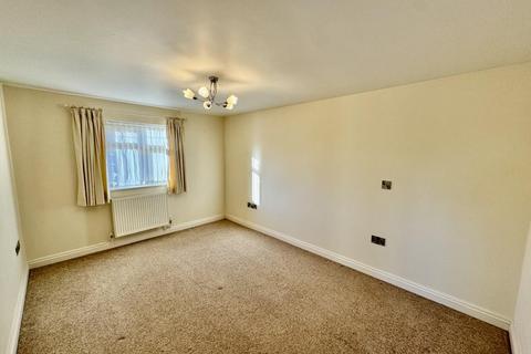 2 bedroom detached bungalow to rent, Braithwaite Edge Road, Keighley, BD22 6RA