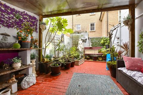 3 bedroom end of terrace house for sale, Albert Street, Ventnor, Isle of Wight