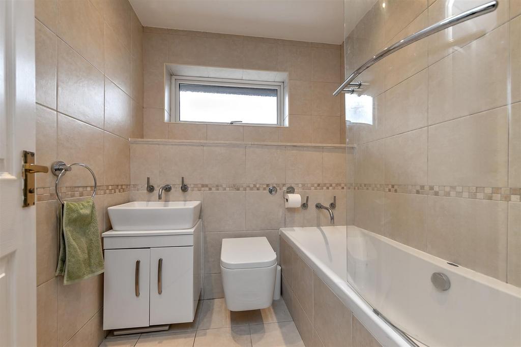 3 Beverley Gardens-31.jpg