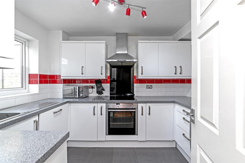3 Beverley Gardens-19.jpg