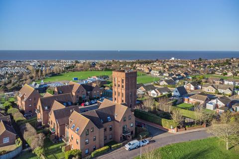 2 bedroom flat for sale, Redgate Heights, Hunstanton, Norfolk