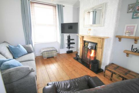 2 bedroom terraced house to rent, Brockley Road, Plymouth PL3