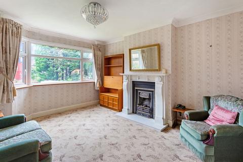 3 bedroom semi-detached house for sale, Bromley Common, Bromley BR2