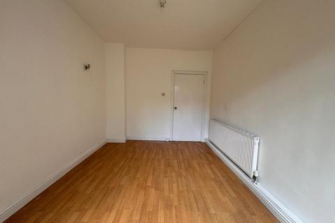 2 bedroom flat for sale, Valentines Road, Ilford, Essex, IG1