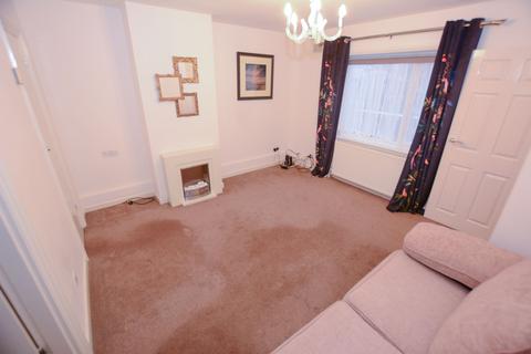 3 bedroom semi-detached house to rent, Brighton BN2