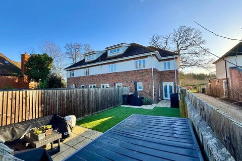 2 bedroom end of terrace house for sale, Wedgewood Close, Wavendon, Buckinghamshire, MK17 8YF