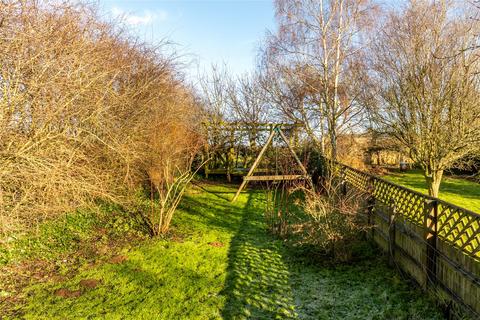 3 bedroom semi-detached house for sale, High Street, Dadford, Buckinghamshire, MK18