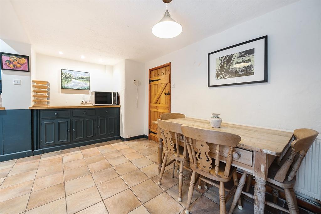 Kitchen/Breakfast