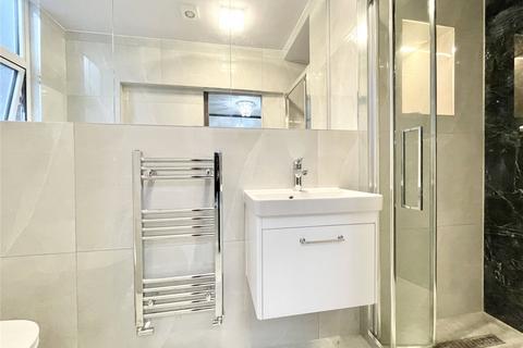 2 bedroom apartment to rent, The Mall, London W5