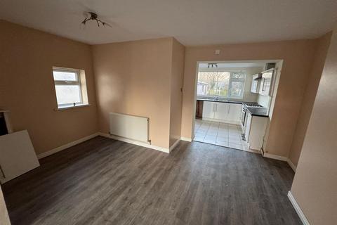 3 bedroom house to rent, Pelsall Lane, Rushall