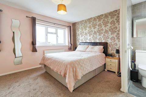 4 bedroom detached house for sale, Heatherdale Drive, Wakefield WF3