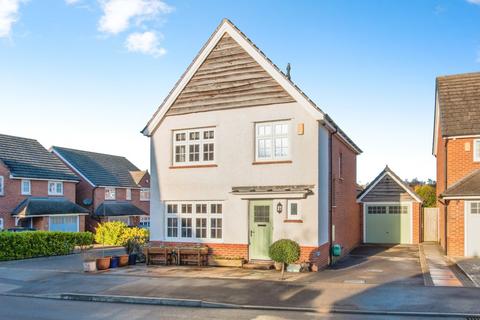 Sandringham Drive, Wakefield WF3