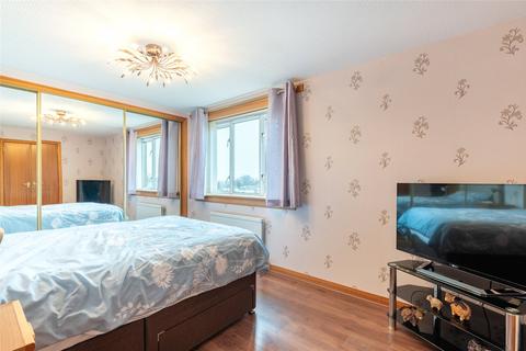 2 bedroom end of terrace house for sale, Park Drive, Fife KY8