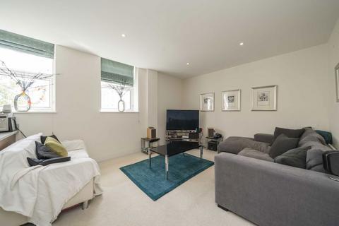 1 bedroom flat for sale, Bromyard Avenue, London W3