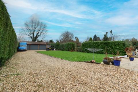 The Cottage Beamish Lane, Albrighton, Wolverhampton, WV7 3JJ
