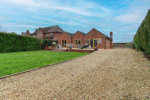 The Cottage Beamish Lane, Albrighton, Wolverhampton, WV7 3JJ