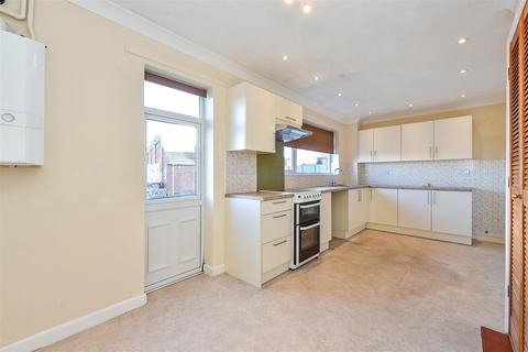 17 Anglesey Close, Andover, SP10 2HP