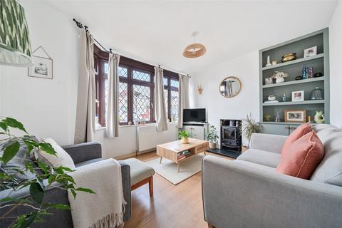 73 Wendover Way, Welling, DA16 2BW