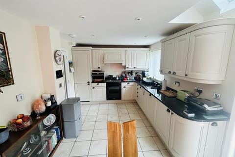 3 bedroom detached house for sale, Upwick Mews, 2a Upwick Road, Eastbourne BN20