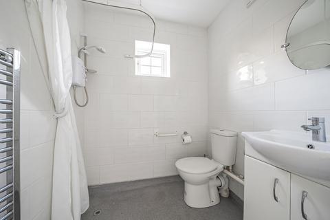 343 Guildford Road, Bisley, Woking, GU24 9AB