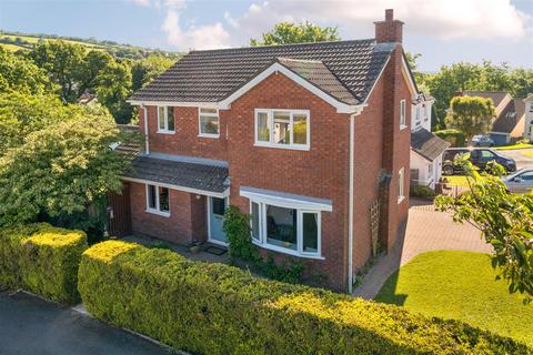 4 bedroom detached house for sale, Holtwood Drive, Ivybridge PL21