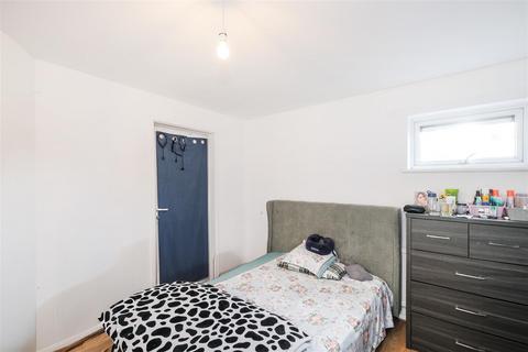 83 Alexandra Road, Walthamstow, London, E17 8DU