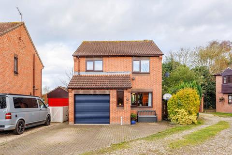 3 bedroom detached house for sale, Belvoir Avenue, York YO41