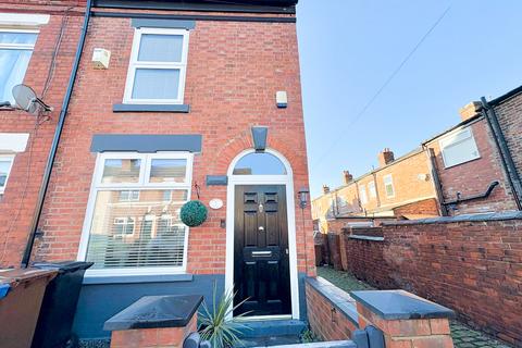 2 bedroom end of terrace house for sale, Atherton Street, Stockport