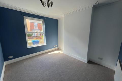 2 bedroom house to rent, New Queen Street, Chesterfield