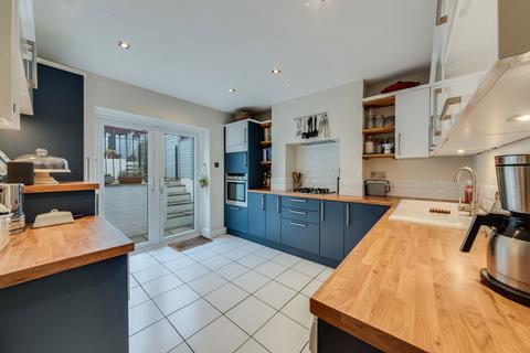 3 bedroom end of terrace house for sale, Auckland Road, Tunbridge Wells TN1