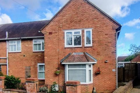 3 bedroom end of terrace house for sale, Exton Avenue, Luton LU2