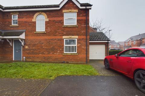 3 bedroom semi-detached house for sale, Laurel Way , Bottesford DN16