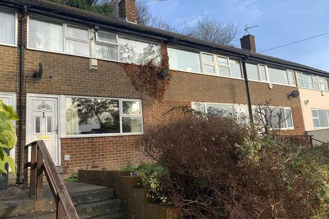 2 bedroom property to rent, Gledhow Wood Road, Leeds