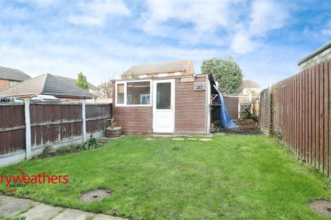 2 bedroom end of terrace house for sale, Southmoor Lane, Armthorpe, Doncaster