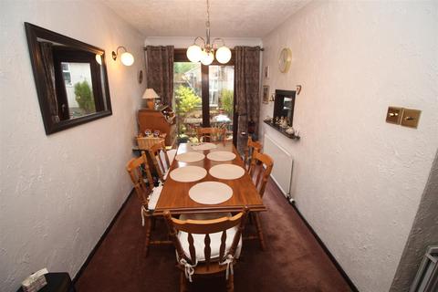 3 bedroom end of terrace house for sale, Iona Walk, Gourock