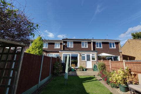 3 bedroom terraced house for sale, Okeley Lane, Tring