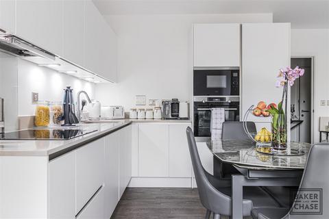 1 bedroom flat for sale, Welham Road, London N14